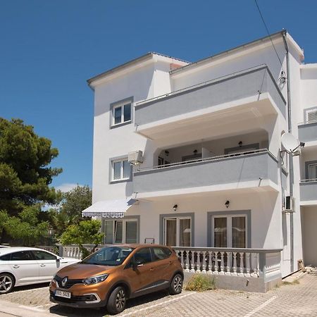 Apartments Lovric Vodice Exterior foto