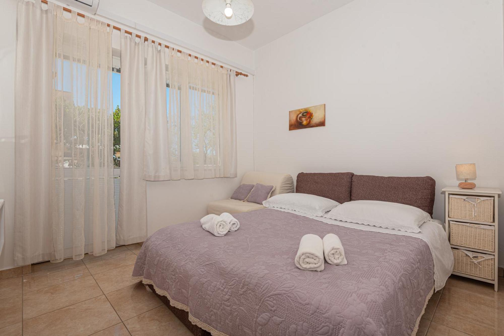 Apartments Lovric Vodice Exterior foto